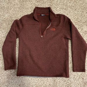 The North Face 1/4 zip pullover